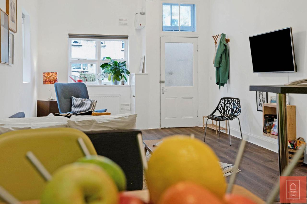 Cheerful Stays: Spacious Flat In Vibrant Leith Εδιμβούργο Εξωτερικό φωτογραφία