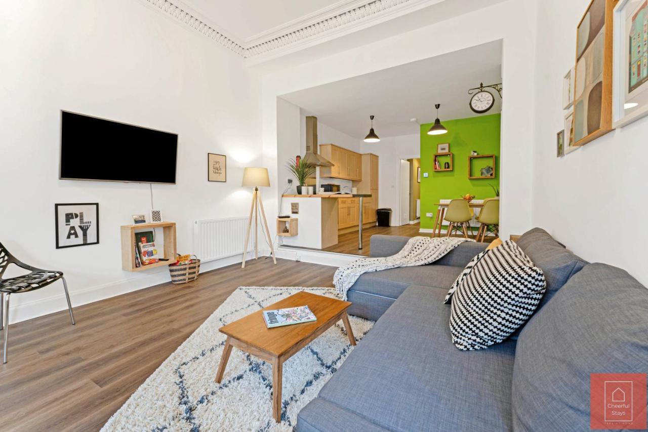 Cheerful Stays: Spacious Flat In Vibrant Leith Εδιμβούργο Εξωτερικό φωτογραφία